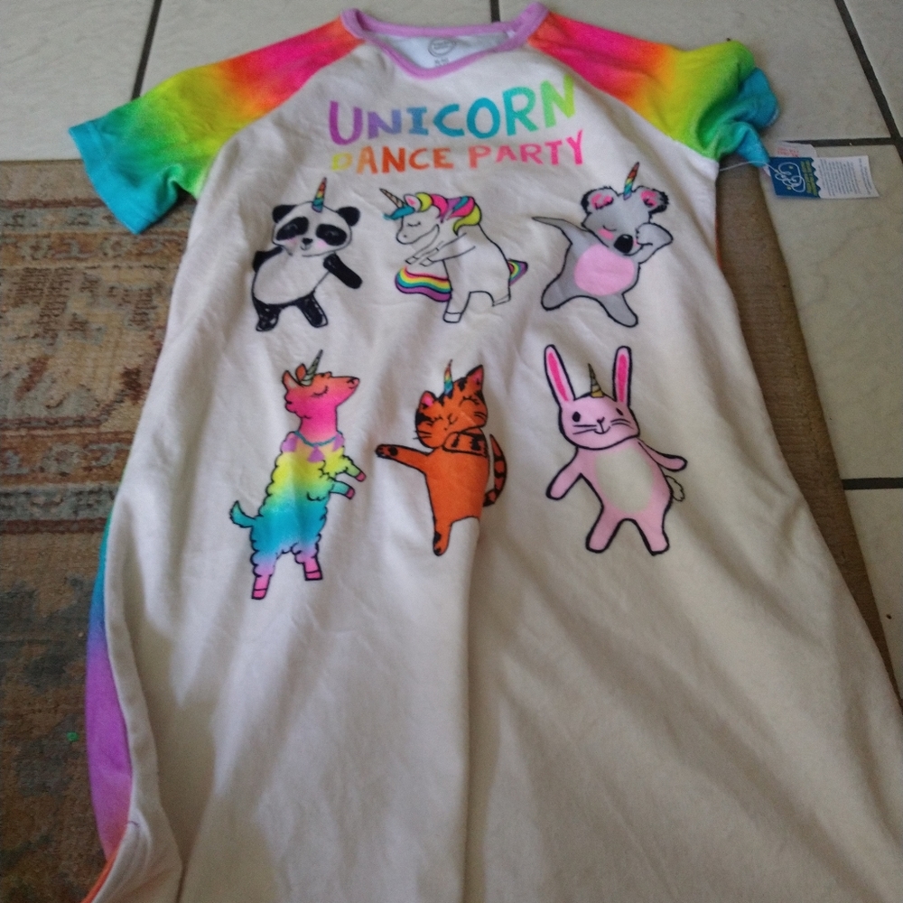 A night gown for girls size XL